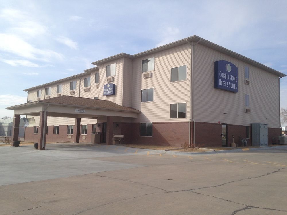 The Edgewood Hotel And Suites Fairbury Eksteriør billede